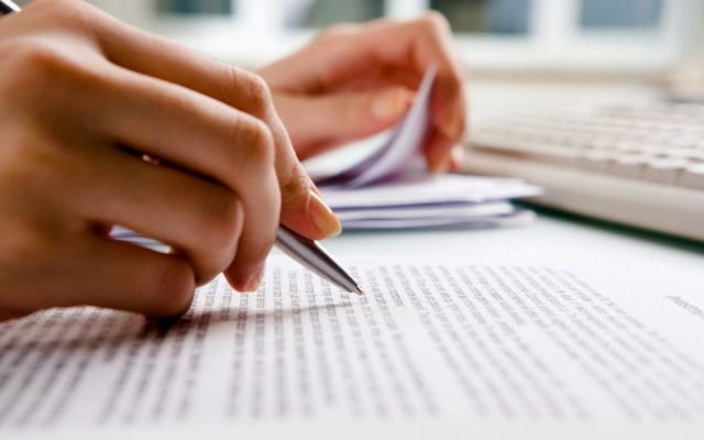 ویراستاری ادبی و فنی انجام بدم.