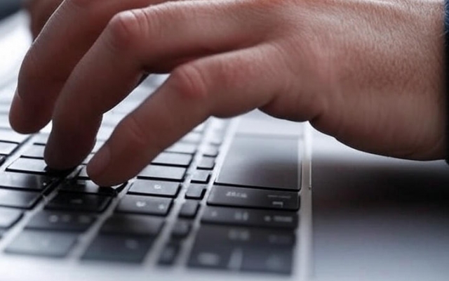 متون دست نویس ،pdf ، فرمول های ریاضی و شیمی شما را به فارسی ،انگلیسی تایپ کنم