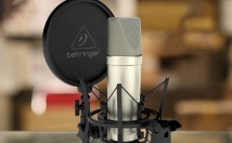 محتوای-صوتی-تصویری-صداگذاری-کرده-گوش-مخاطب-برسونم