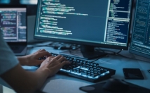 سایت-react-next-js-بصورت-ریسپانسیو-توسعه-پذیر-طراحی-میکنم